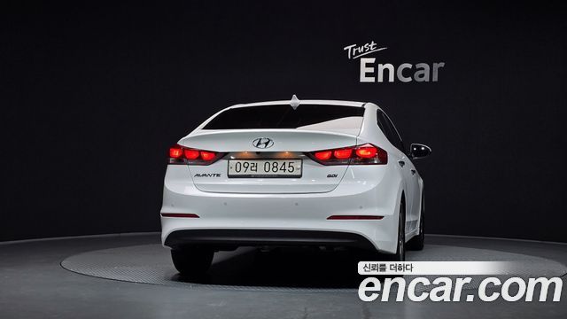 Hyundai AVANTE из Кореи Encar