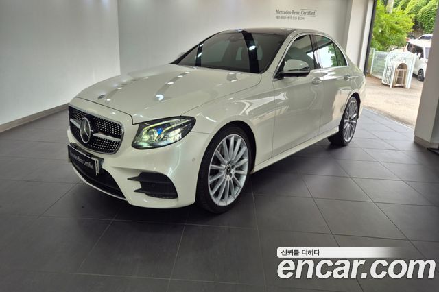 Mercedes-Benz E-Class E300 4MATIC Avnatgarde — пробег 77 672 км — фото 1 из 5