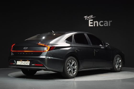 Hyundai Sonata 2.0 Premium Family — пробег 137 913 км — фото 2 из 5