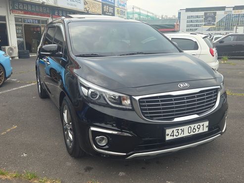 Kia Carnival 9-seater Noblesse — пробег 98 886 км — фото 4 из 5