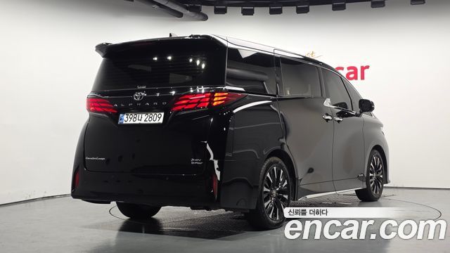 Toyota Alphard 2.5 HEV Executive AWD — пробег 27 787 км — фото 2 из 5