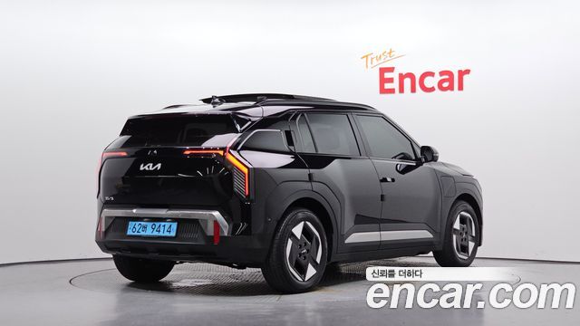 Kia EV3 из Кореи Encar