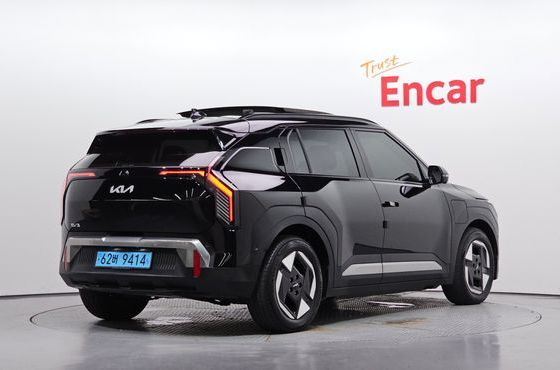 Kia EV3 Long Range 2WD Earth — пробег 29 232 км — фото 2 из 5