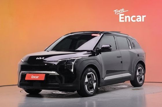Kia EV3 Long Range 2WD Earth — пробег 29 232 км — фото 1 из 5