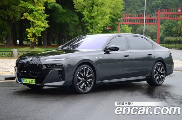 BMW i7 из Кореи Encar