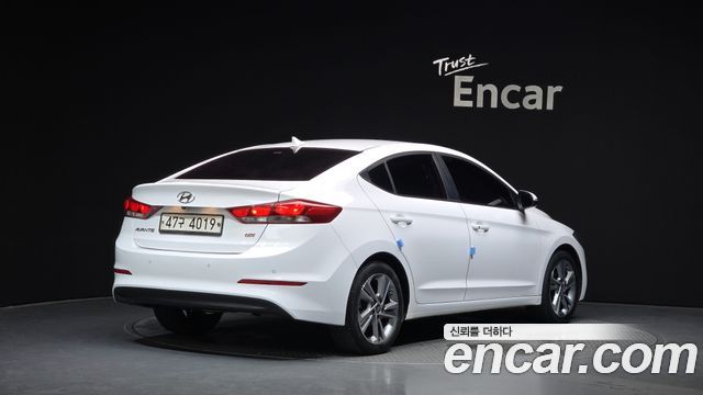 Hyundai AVANTE из Кореи Encar