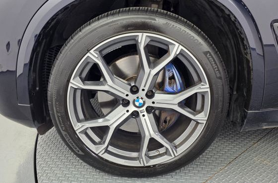 BMW X5 xDrive 40i M Sport — пробег 90 997 км — фото 5 из 5
