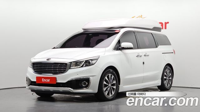 Kia Carnival 9-seater Hi-Limousine Luxury — пробег 251 441 км — фото 1 из 5