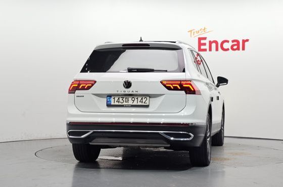 Volkswagen Tiguan 2.0 TSI Prestige — пробег 45 280 км — фото 4 из 5