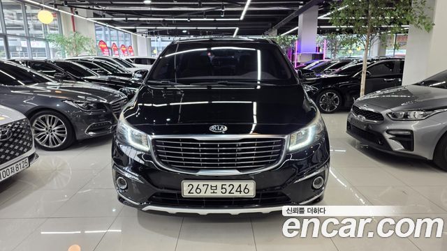Kia Carnival из Кореи Encar