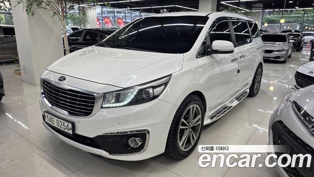 Kia Carnival из Кореи Encar