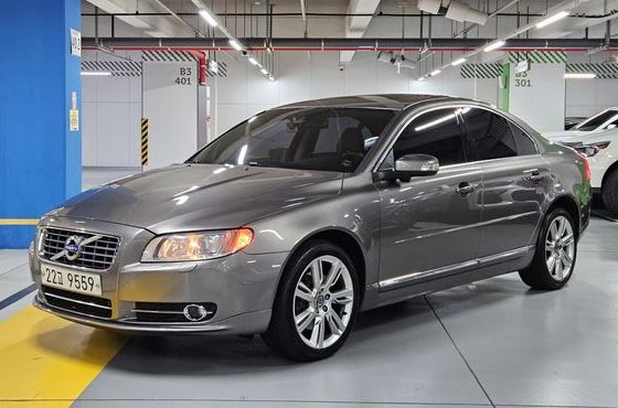 Volvo S80 T6 AWD 2nd — пробег 173 376 км — фото 1 из 5
