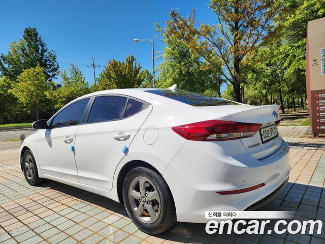 Hyundai AVANTE 1.6 GDI Style — пробег 106 000 км — фото 5 из 5