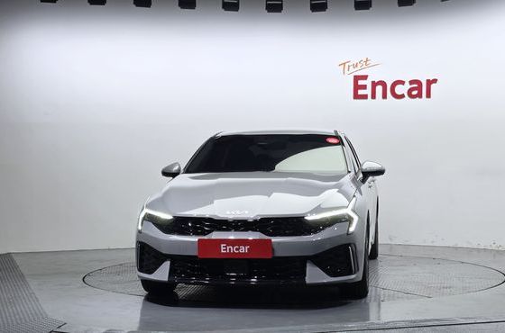 Kia K5 2.0 Signature — пробег 6 872 км — фото 3 из 5