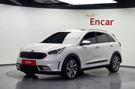 Kia Niro Noblesse — пробег 123 544 км — фото 1 из 5