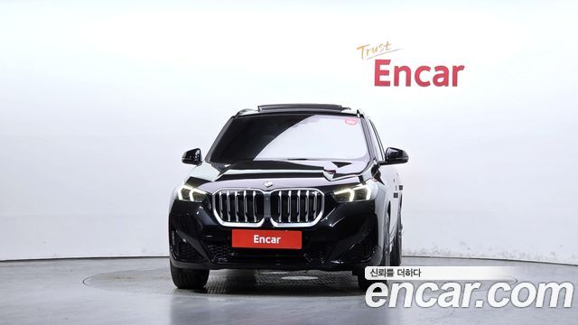 BMW X1 xDrive 20i M Sport — пробег 28 433 км — фото 3 из 5