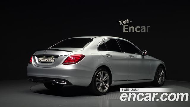 Mercedes-Benz C-Class из Кореи Encar