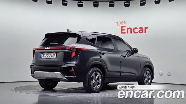 Kia Seltos из Кореи Encar