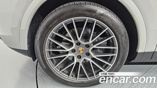 Porsche Cayenne 3.0 Coupe — пробег 17 651 км — фото 5 из 5