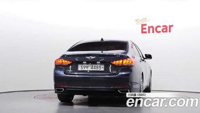 Hyundai Genesis из Кореи Encar
