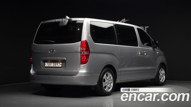 Hyundai Starex Wagon 11-Seater Smart — пробег 144 893 км — фото 2 из 5