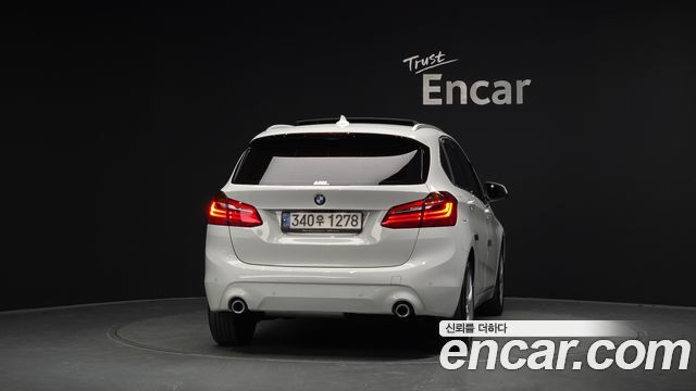 BMW 2-Series Advantage — пробег 55 999 км — фото 4 из 5