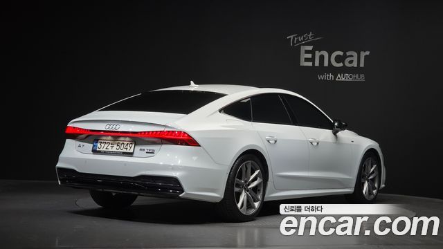 Audi A7 55 TFSI Quattro Premium — пробег 35 954 км — фото 2 из 5