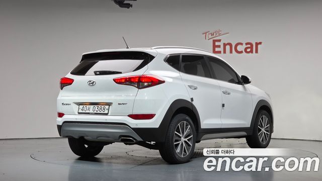 Hyundai Tucson из Кореи Encar