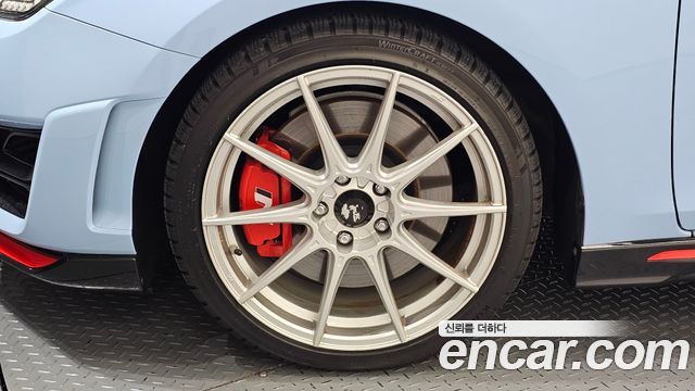 Hyundai Veloster из Кореи Encar