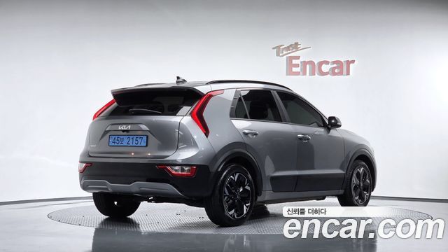 Kia Niro Air — пробег 49 527 км — фото 2 из 5