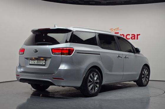Kia Carnival 11-seater Prestige — пробег 165 193 км — фото 2 из 5