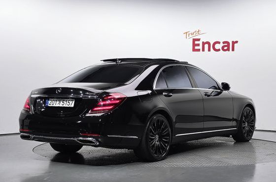 Mercedes-Benz S-Class S560L 4MATIC — пробег 186 114 км — фото 2 из 5