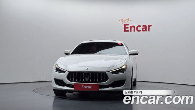 Maserati Ghibli из Кореи Encar