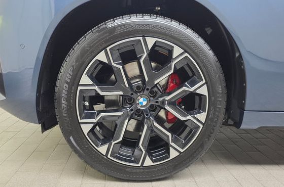 BMW X3 xDrive 20 M Sport Pro — пробег 10 527 км — фото 5 из 5