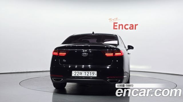 Kia K7 из Кореи Encar