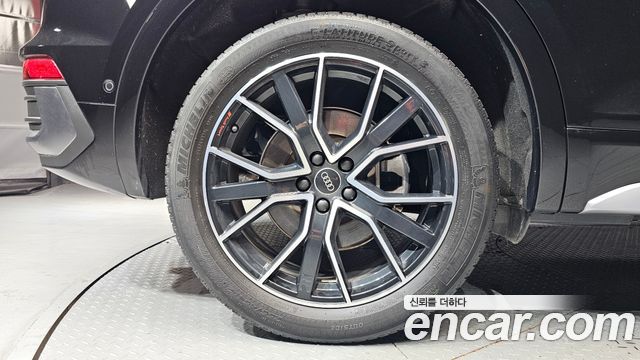 Audi Q5 45 TFSI Quattro Sportback Premium — пробег 64 934 км — фото 5 из 5