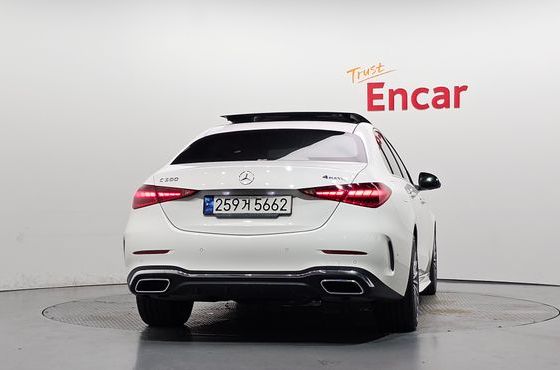Mercedes-Benz C-Class C300 4MATIC AMG Line — пробег 27 426 км — фото 4 из 5