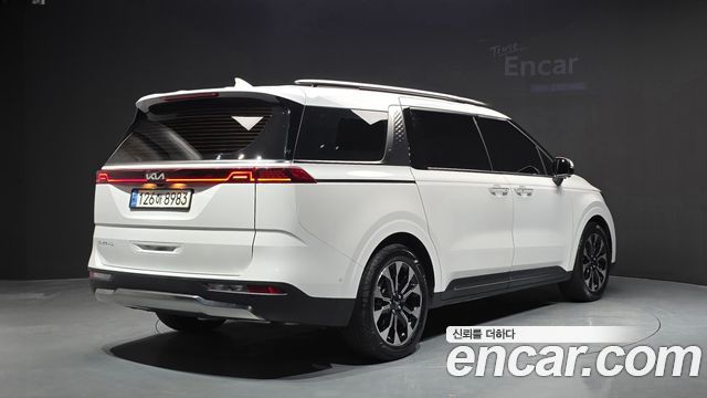 Kia Carnival из Кореи Encar