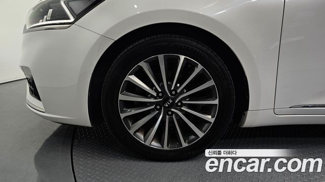Kia K7 из Кореи Encar