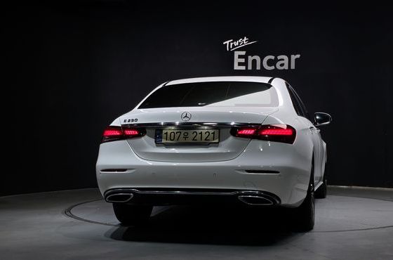 Mercedes-Benz E-Class E250 Avantgarde — пробег 37 497 км — фото 4 из 5