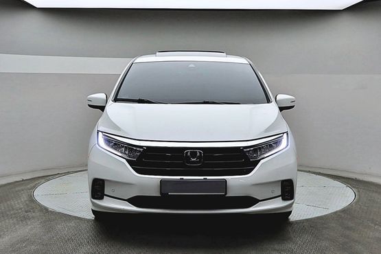 Honda Odyssey 3.5 5th — пробег 21 609 км — фото 1 из 5