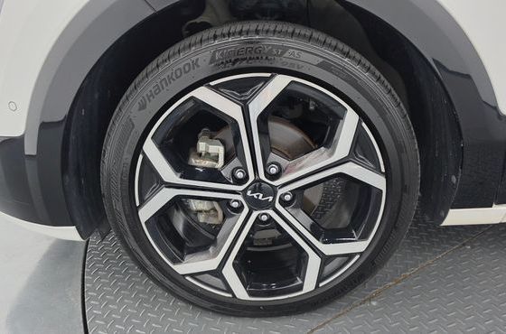 Kia Niro Signature — пробег 56 334 км — фото 5 из 5