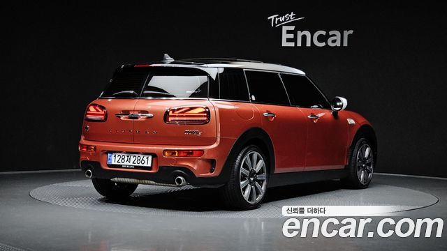 Mini Clubman Multitione Edition 2nd — пробег 17 416 км — фото 2 из 5
