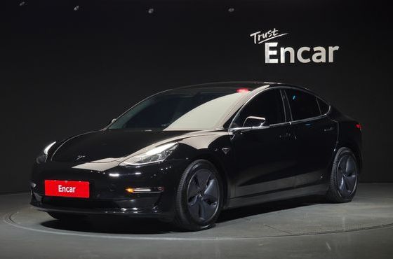 Tesla Model 3 Long Range AWD — пробег 85 653 км — фото 1 из 5