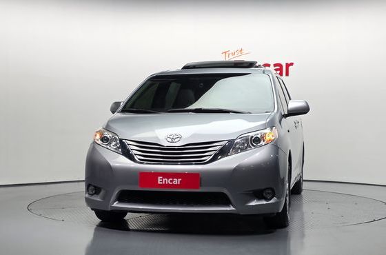 Toyota Sienna 3.5 — пробег 109 991 км — фото 3 из 5