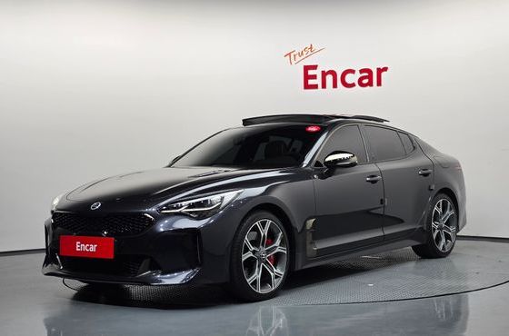 Kia Stinger 2.0 Turbo AWD Platinum — пробег 97 467 км — фото 1 из 5