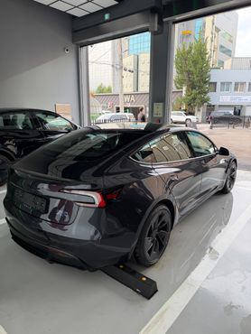 Tesla Model 3 Performance AWD — пробег 96 км — фото 5 из 5