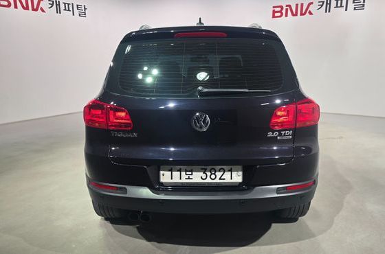 Volkswagen Tiguan 2.0 TDI Premium 5N — пробег 149 552 км — фото 4 из 5