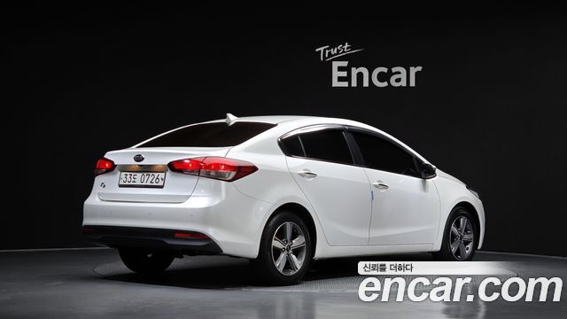 Kia K3 из Кореи Encar