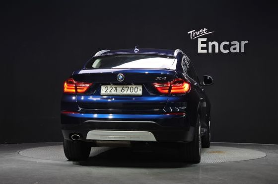 BMW X4 xDrive20d — пробег 98 395 км — фото 4 из 5